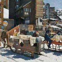 Pierre Et Les Gemeaux